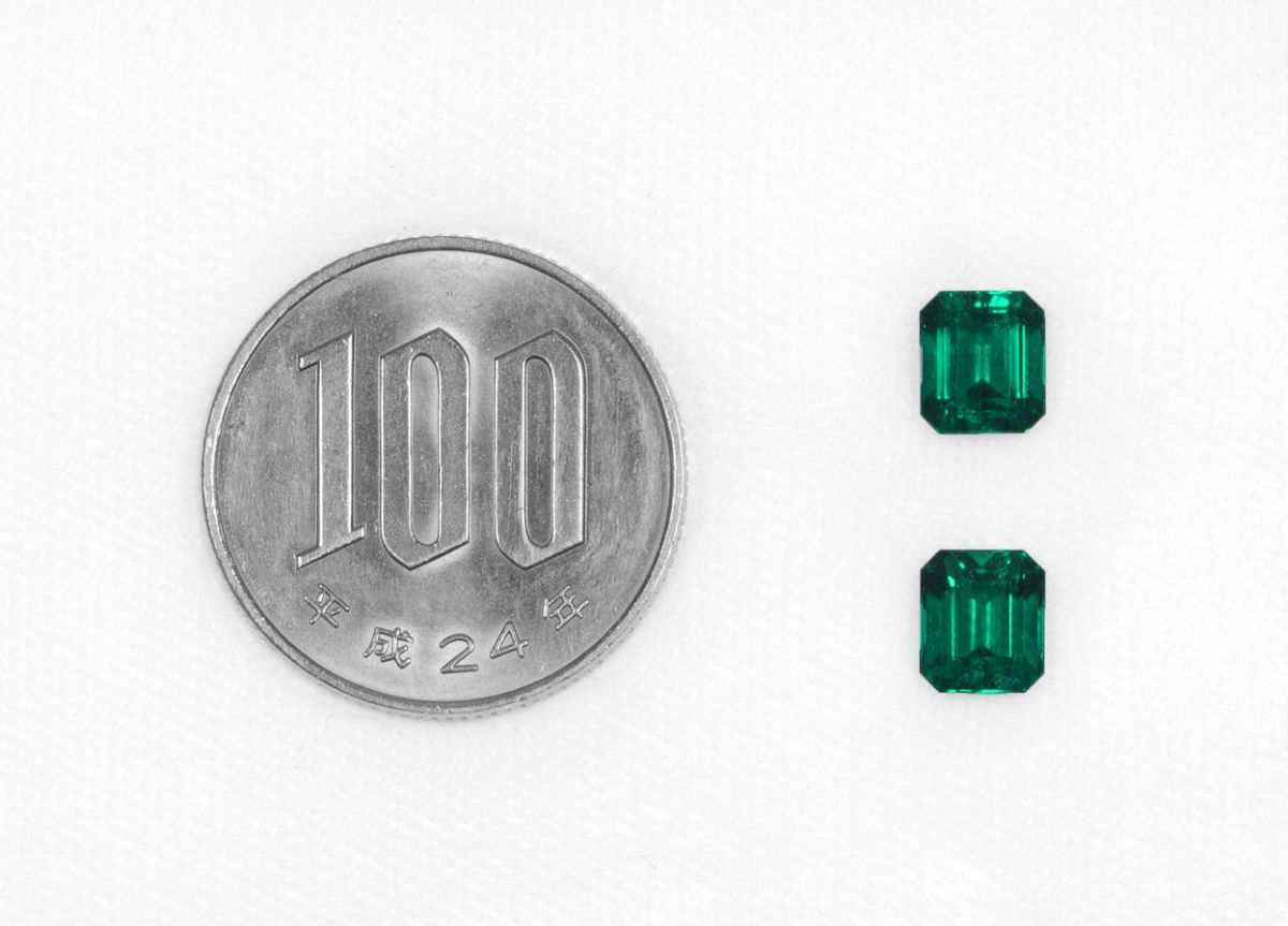 コロンビア産エメラルドペア1.31ct1.29ct(GIA宝石鑑別書付)【F1】