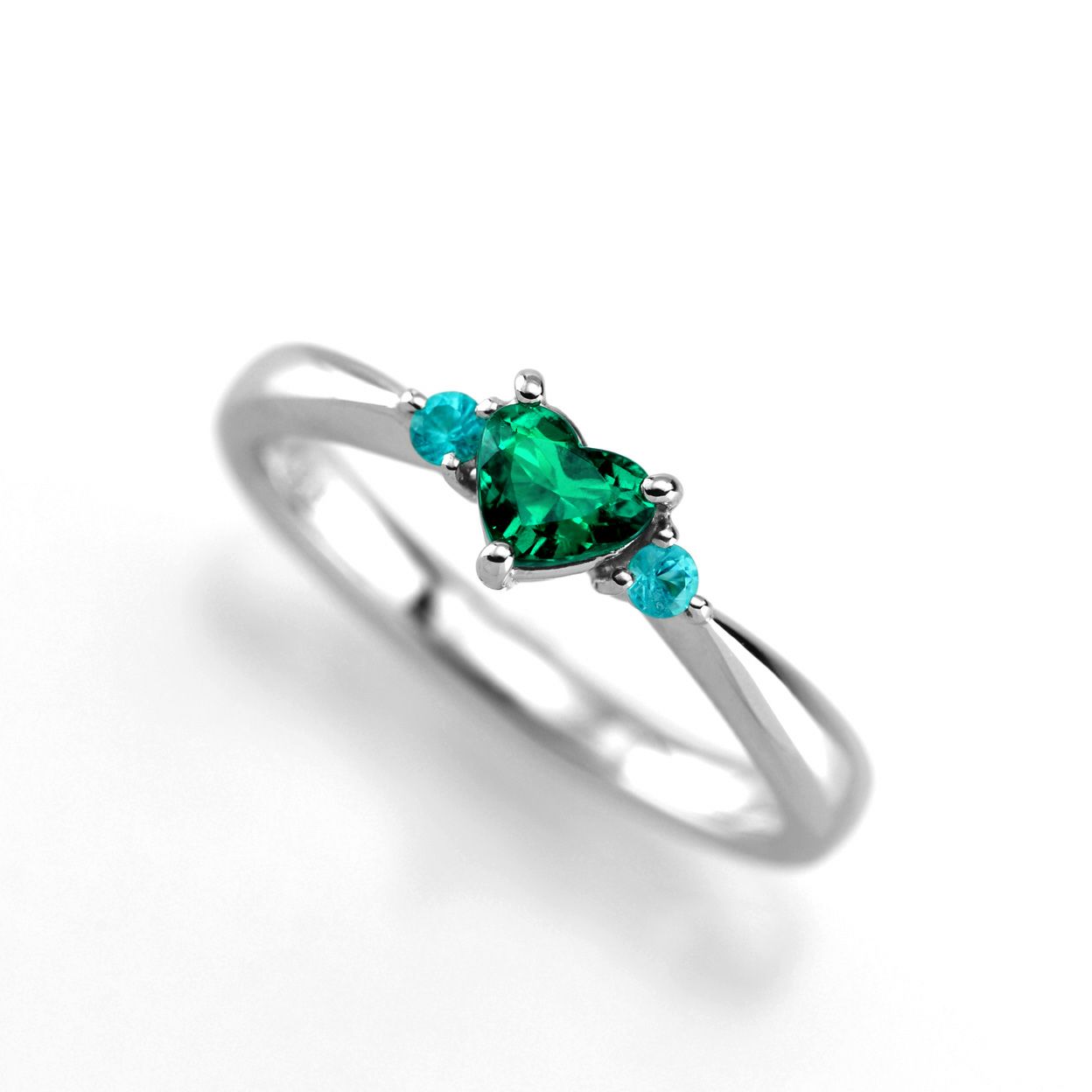 コロンビア産無処理エメラルド(ノンオイル)0.26ctプラチナリングパライバトルマリン0.06ct付(GRS宝石鑑別書付)