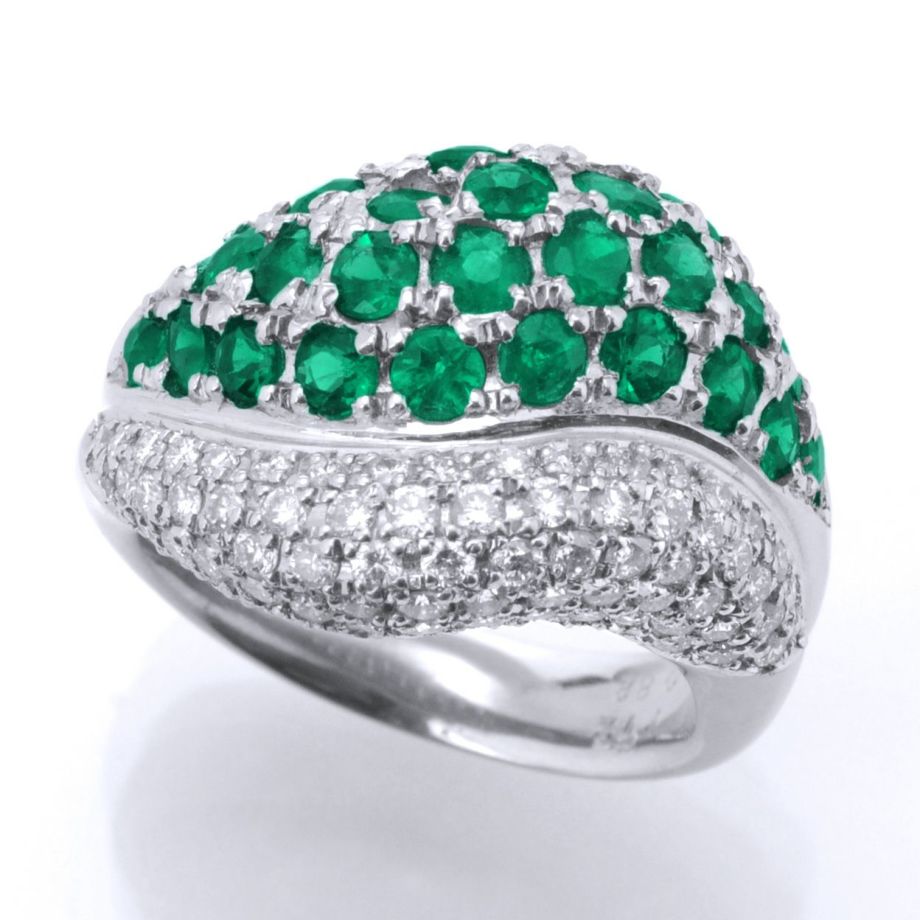 コロンビア産エメラルド1.72ctプラチナリングダイヤ0.88ct付(中央宝石研究所宝石鑑別書付)