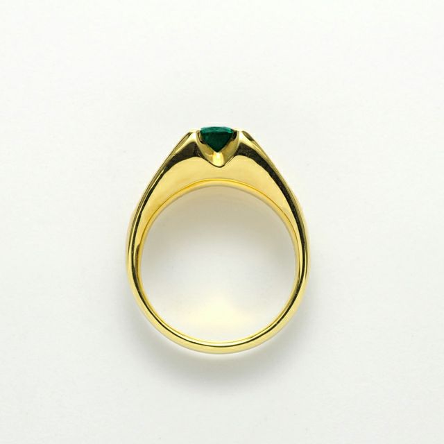コロンビア産エメラルド0.72ctK18ゴールドリングダイヤ0.40ct付(中央宝石研究所宝石鑑別書付)