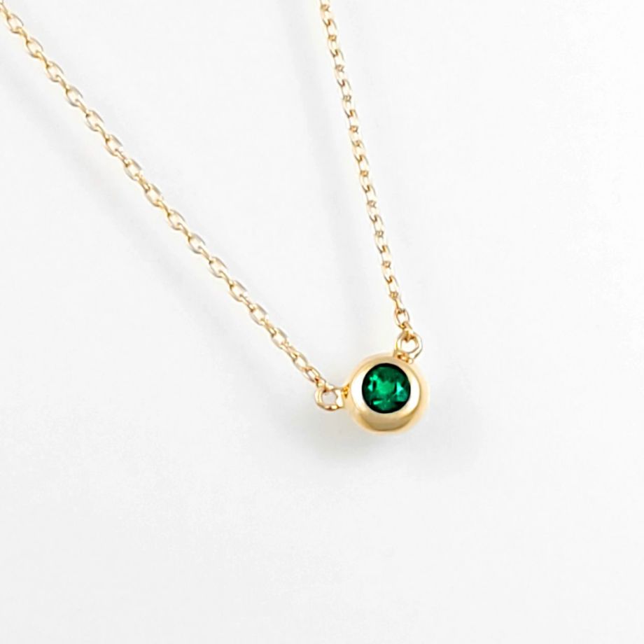 エメラルドK18ゴールドネックレス-緑の女神-