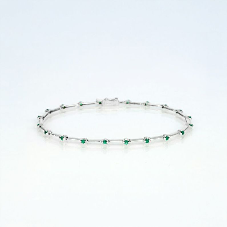 コロンビア産エメラルド0.49ctホワイトゴールドブレスレット(中央宝石研究所宝石鑑別書付)