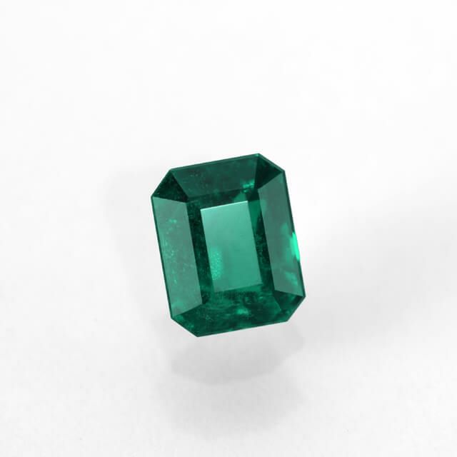 コロンビア産ムゾー鉱山無処理エメラルド(ノンオイル)0.854ct(中央宝石研究所宝石鑑別書付)