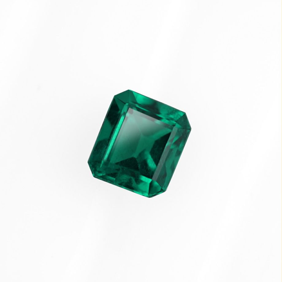 コロンビア産ムゾー鉱山無処理エメラルド(ノンオイル)0.40ct(GIA宝石鑑別書付)