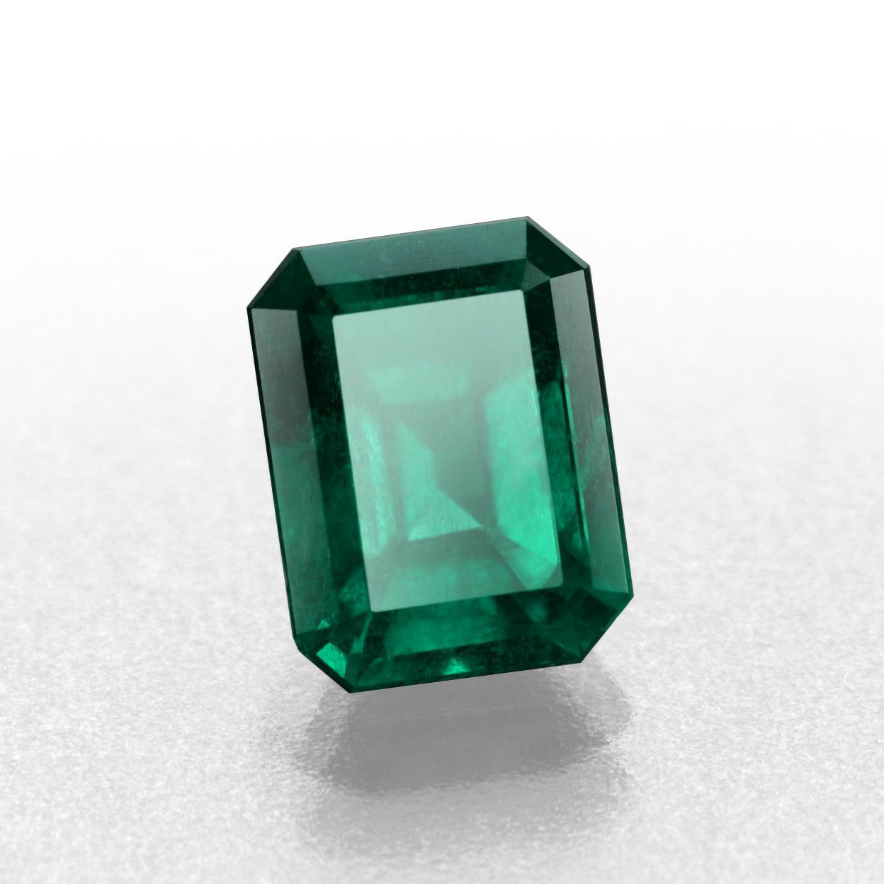 コロンビア産ムゾー鉱山エメラルド1.54ct(GRS宝石鑑別書付)【Muzo Green】【Old Mine】
