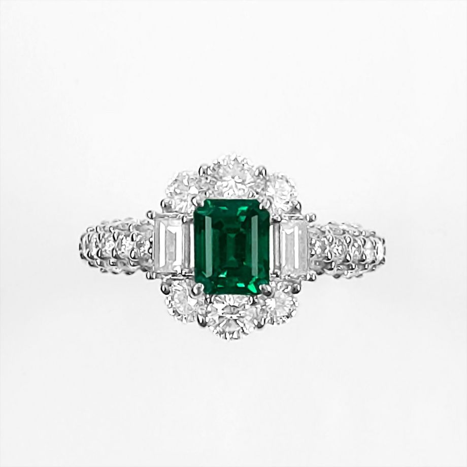 コロンビア産エメラルド0.72ctプラチナリングダイヤ1.43ct付(GIA宝石鑑別書付)【F1】