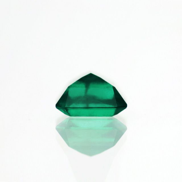 コロンビア産ムゾー鉱山エメラルド6.02ct(GIA宝石鑑別書付)【F1】