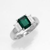 コロンビア産ムゾー鉱山エメラルド1.676ctプラチナリングダイヤ