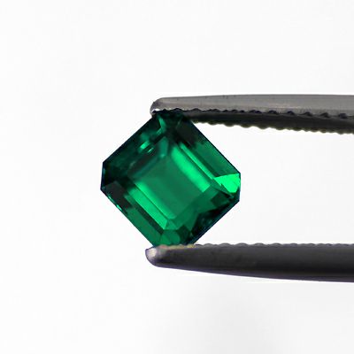 コロンビアムゾー鉱山エメラルド1.09ct(中央宝石研究所宝石鑑別書付)
