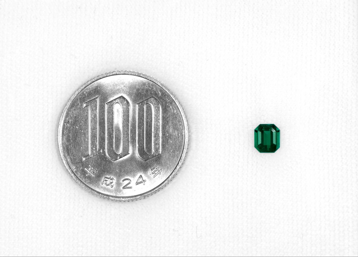 コロンビア産無処理エメラルド(ノンオイル)0.51ct(GIA宝石鑑別書 GUBELIN宝石鑑別書付)