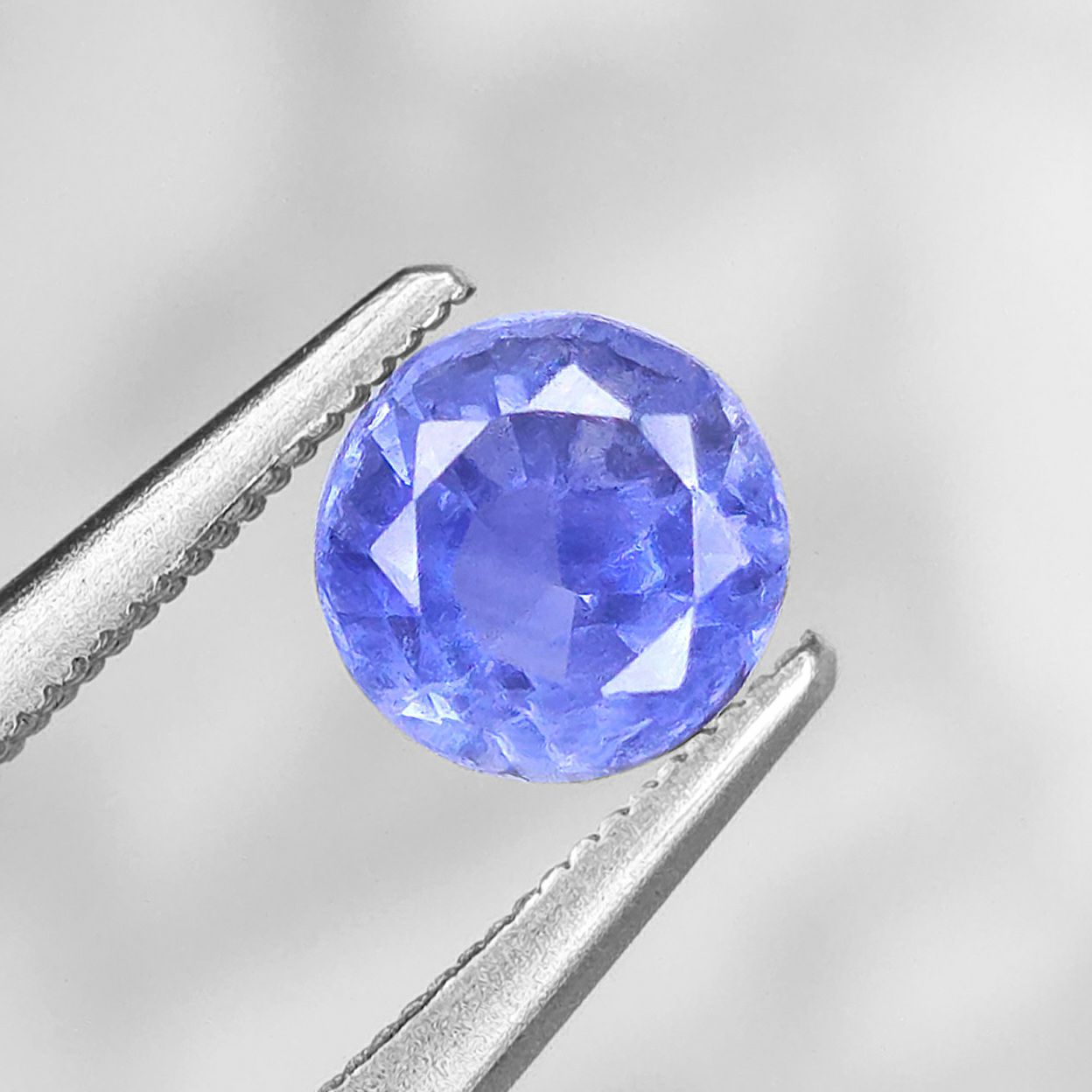 非加熱カラーチェンジカシミールサファイア0.76ct(GIA宝石鑑別書付)