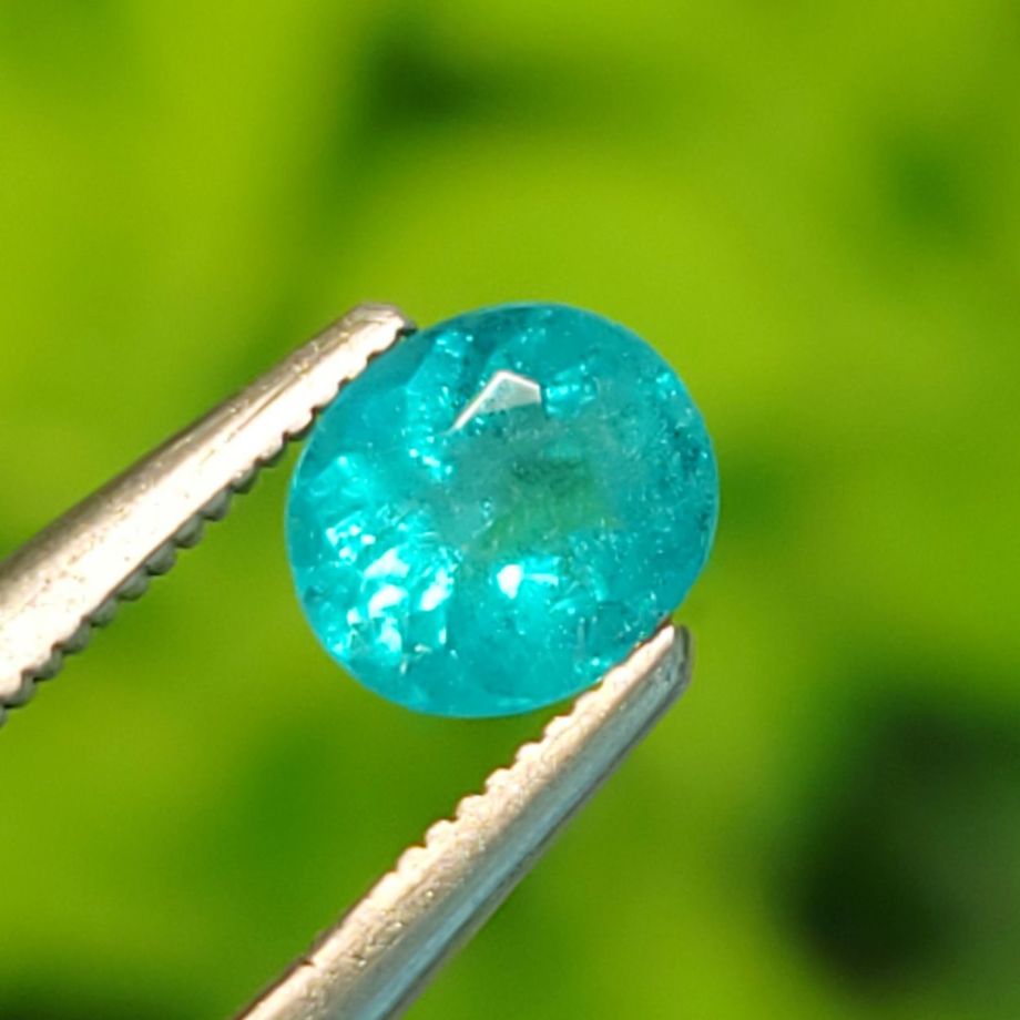 バターリャ産パライバトルマリンルース オーバルカット 0.310ct(中央宝石研究所パライバ分析レポート付鑑別書付)
