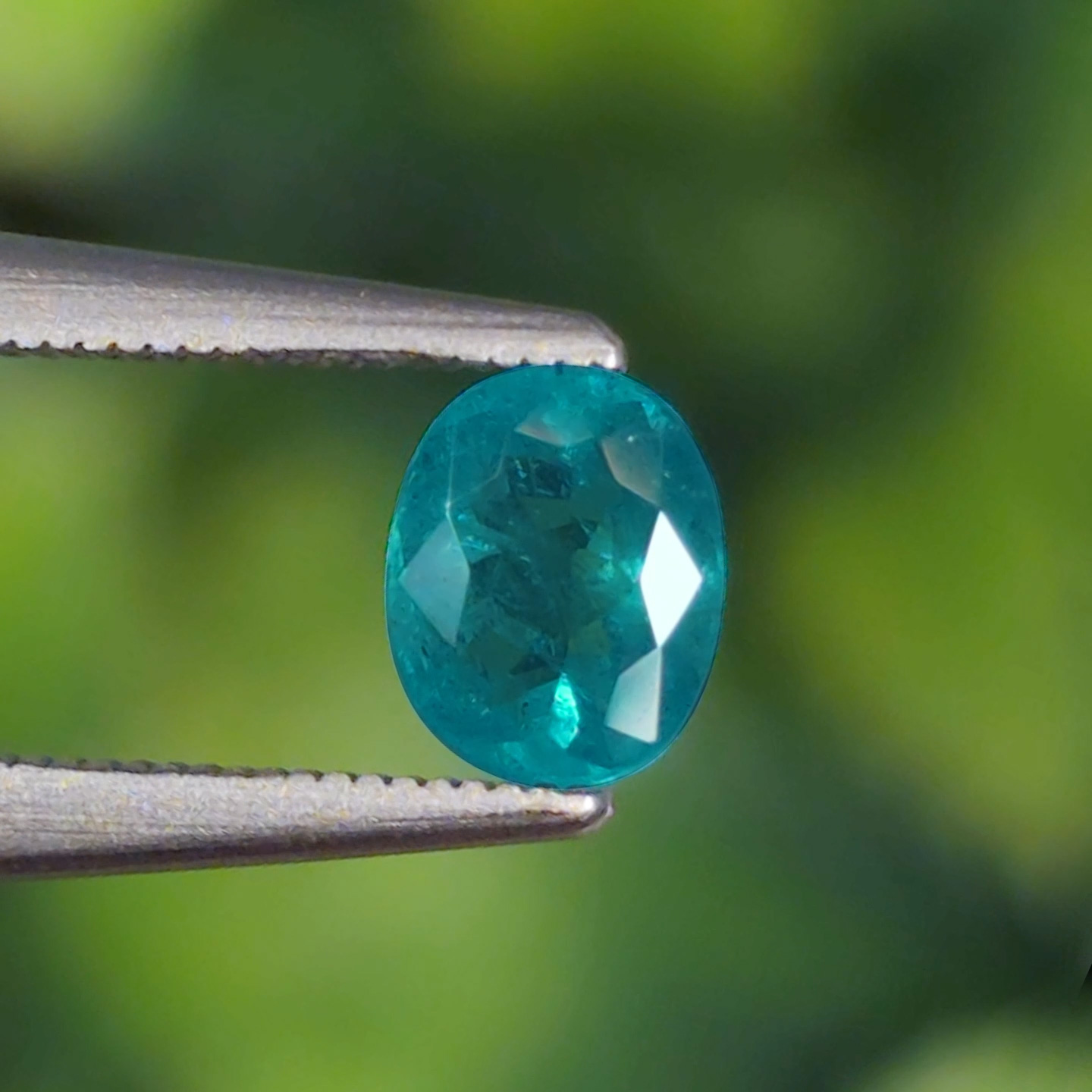 ブラジル産バターリャ鉱山パライバトルマリン0.371ct(中央宝石研究所 