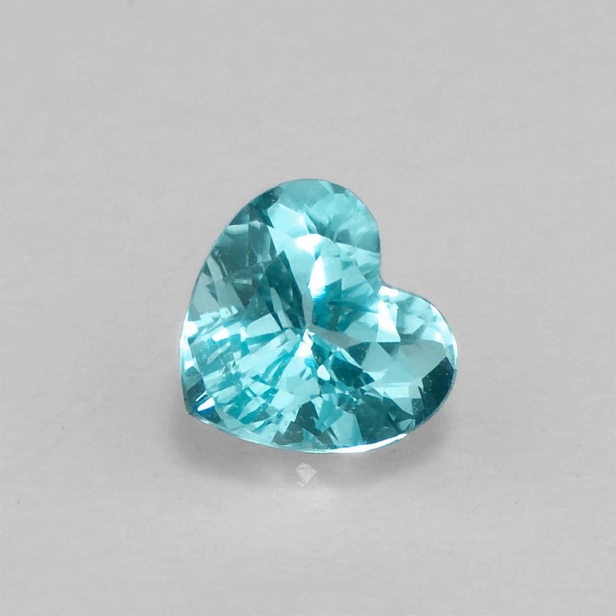 モザンビーク産パライバトルマリン0.61ct(GIA宝石鑑別書付) | ユア 