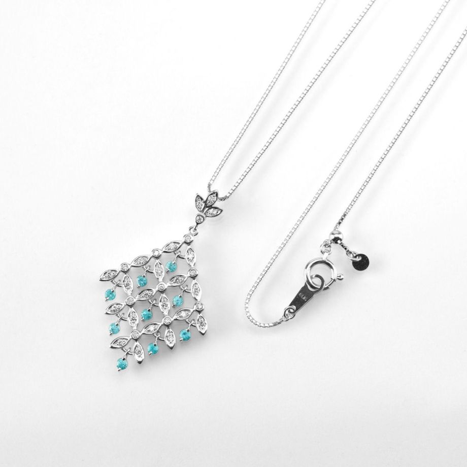 ブラジル産パライバトルマリン0.27ctK18ホワイトゴールドネックレスダイヤ0.22ct付(中央宝石研究所宝石鑑別書付)