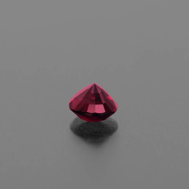 ミャンマー産非加熱ピジョンブラッドルビー0.67ct(GRS宝石鑑別書付) | ユアエメラルド