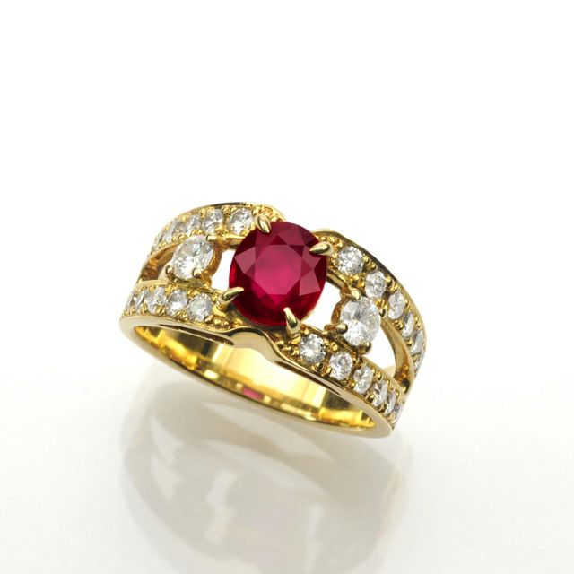 0.85ct ルビー ダイヤモンドリング k18