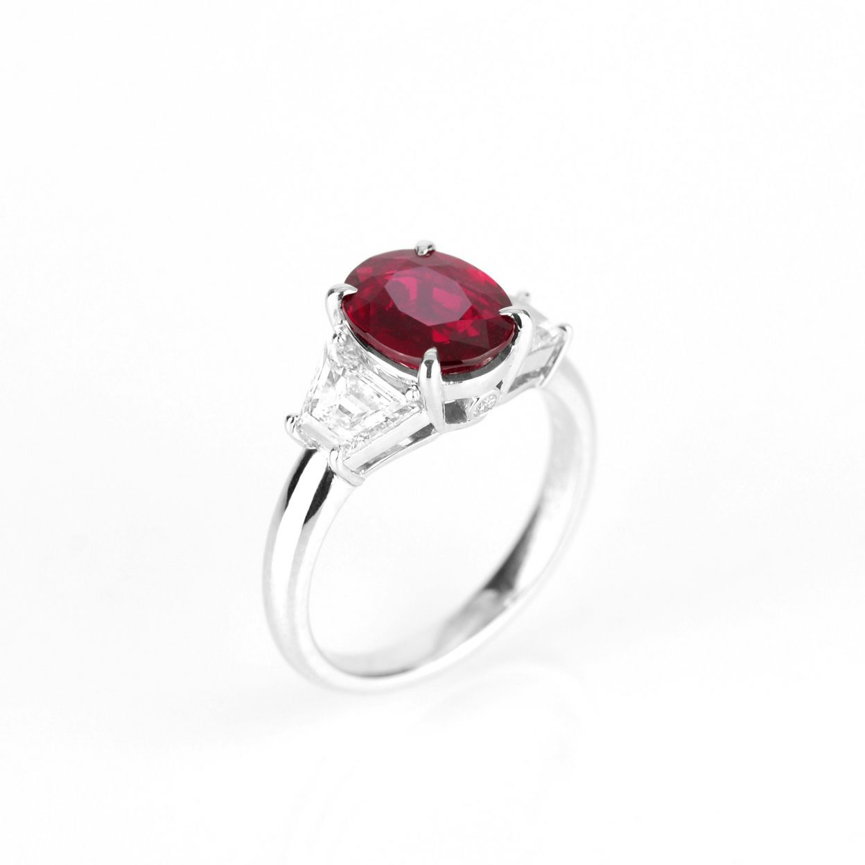 非加熱ルビー1.916ctプラチナリングダイヤ0.81ct付(GIA宝石鑑別書付)