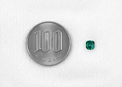 コロンビア産ムゾー鉱山無処理エメラルド(ノンオイル)0.36ct(GIA宝石鑑別書付)