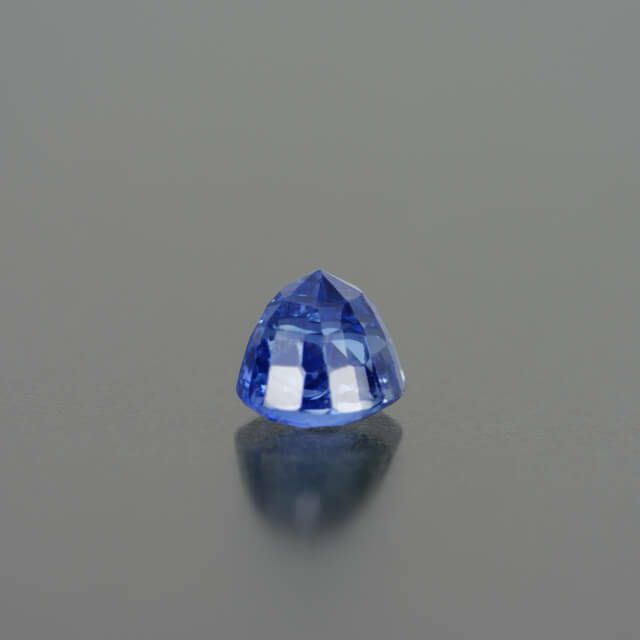 非加熱カシミールサファイア0.73ct(GIA宝石鑑別書付)