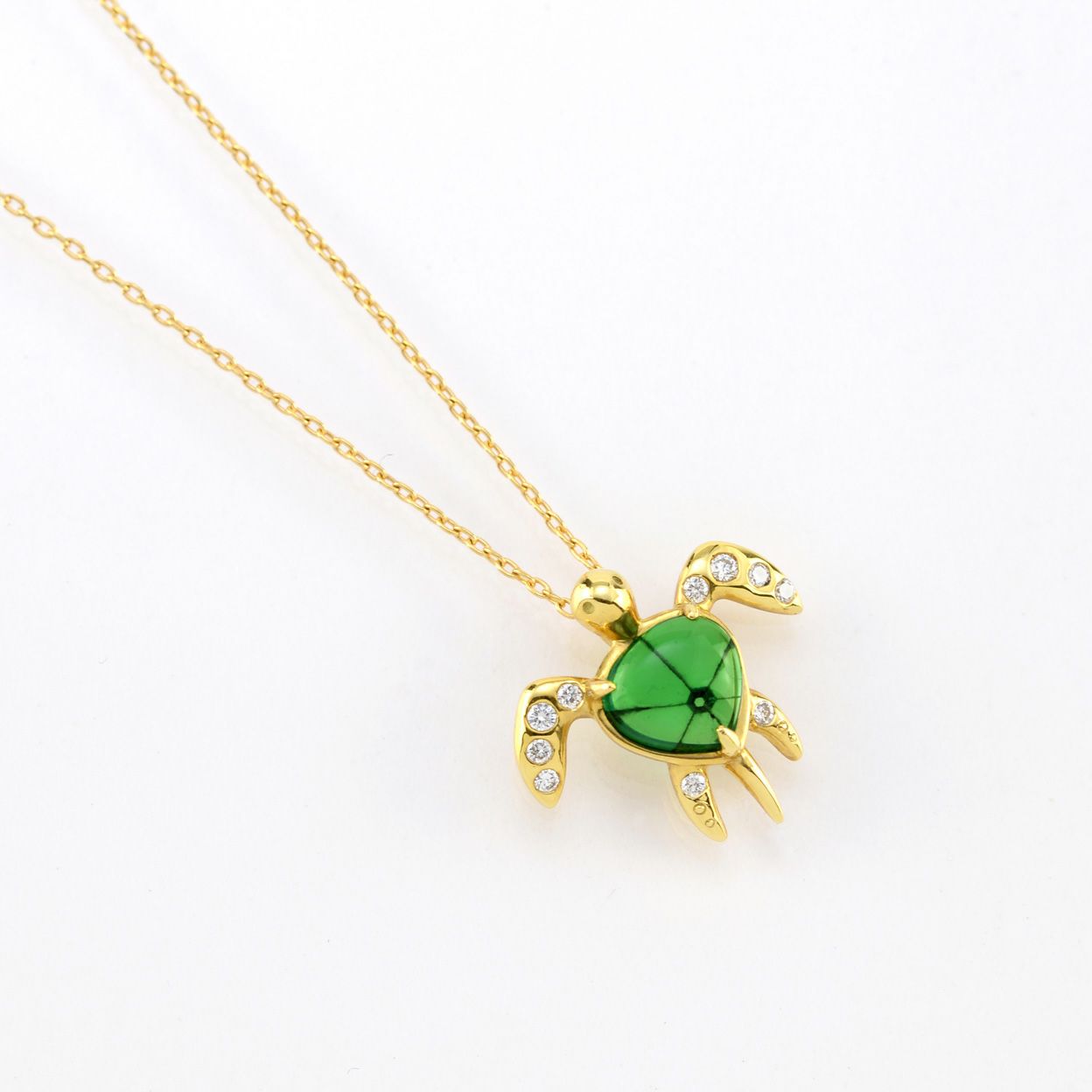 エメラルドトラピッチェゴールドカメネックレス0.86ct(中央宝石研究所宝石鑑別書付)