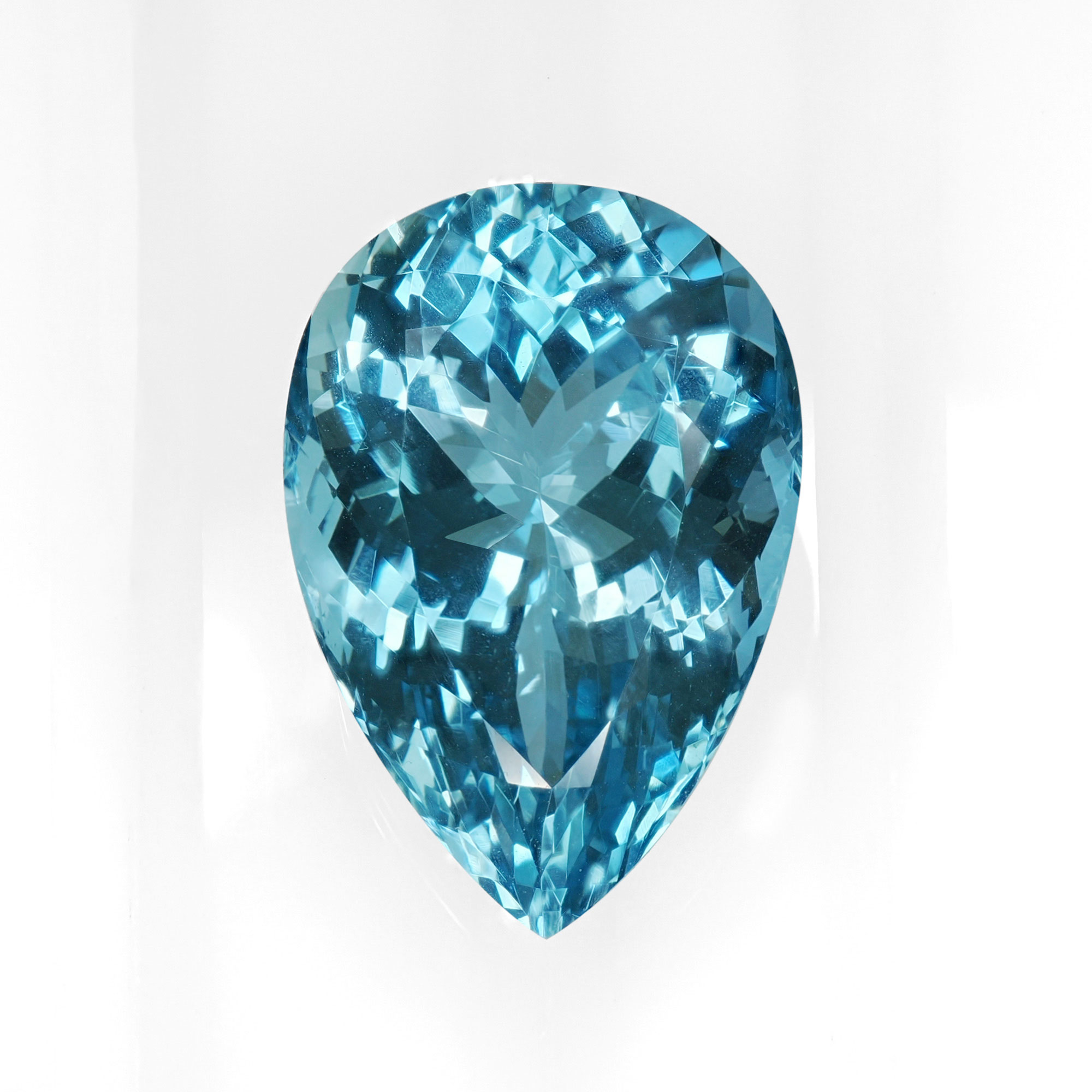 サンタマリアアフリカーナアクアマリン15.52ct(GIA宝石鑑別書付 