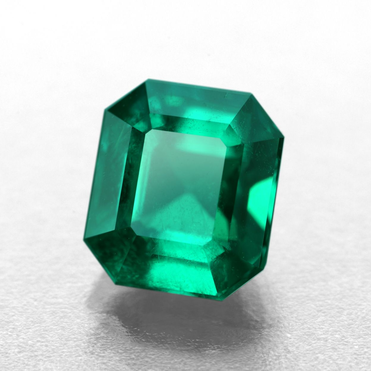 コロンビア産エメラルド1.15ct(中央宝石研究所宝石鑑別書付)