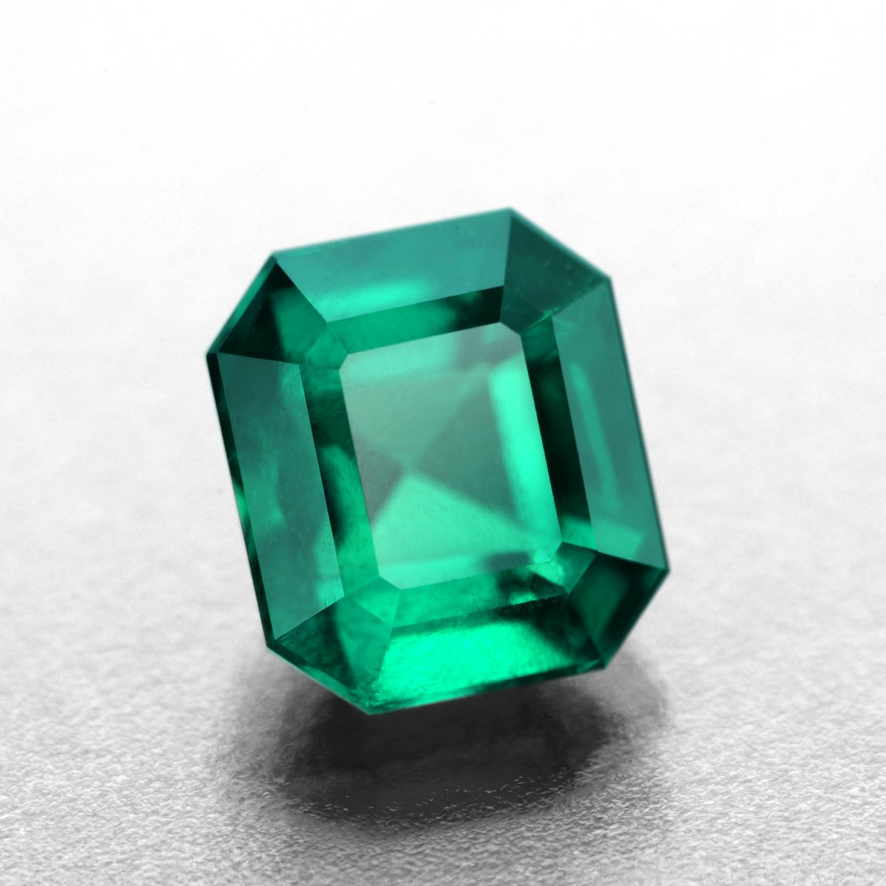 コロンビア産エメラルド1.15ct(中央宝石研究所宝石鑑別書付)