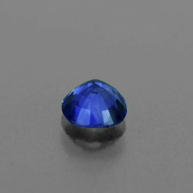 非加熱カシミールサファイア0.47ct(GIA宝石鑑別書付)