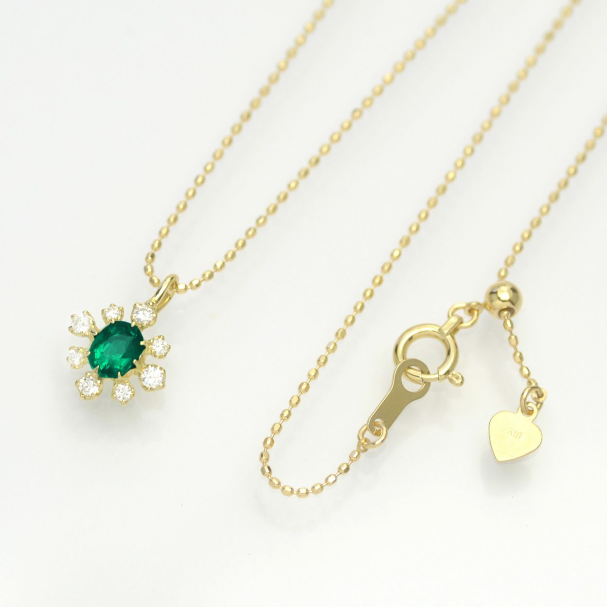 コロンビア産エメラルド0.24ctK18ゴールドネックレスダイヤ0.097ct付(中央宝石研究所宝石鑑別書付)