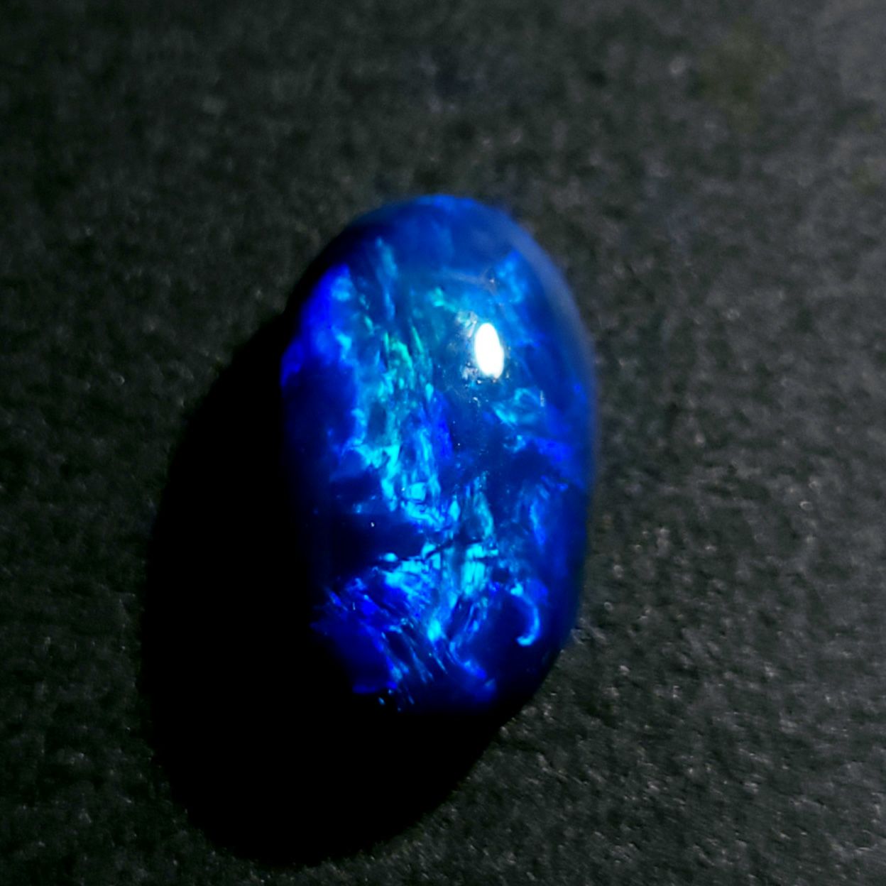 ブラックオパール4.21ct(中央宝石研究所宝石鑑別書付) | ユアエメラルド 