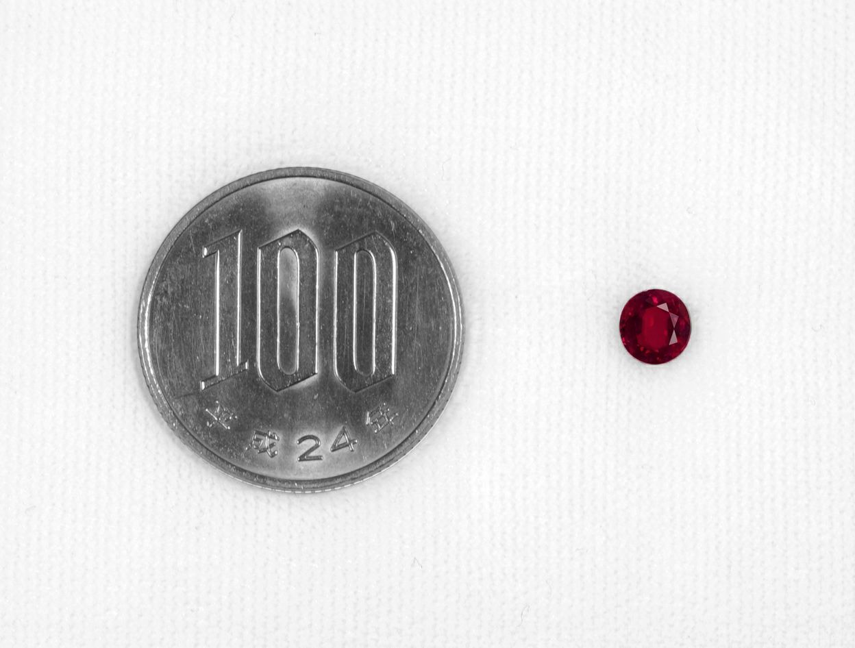 ミャンマー産非加熱ピジョンブラッドルビー0.86ct(GRS宝石鑑別書付)