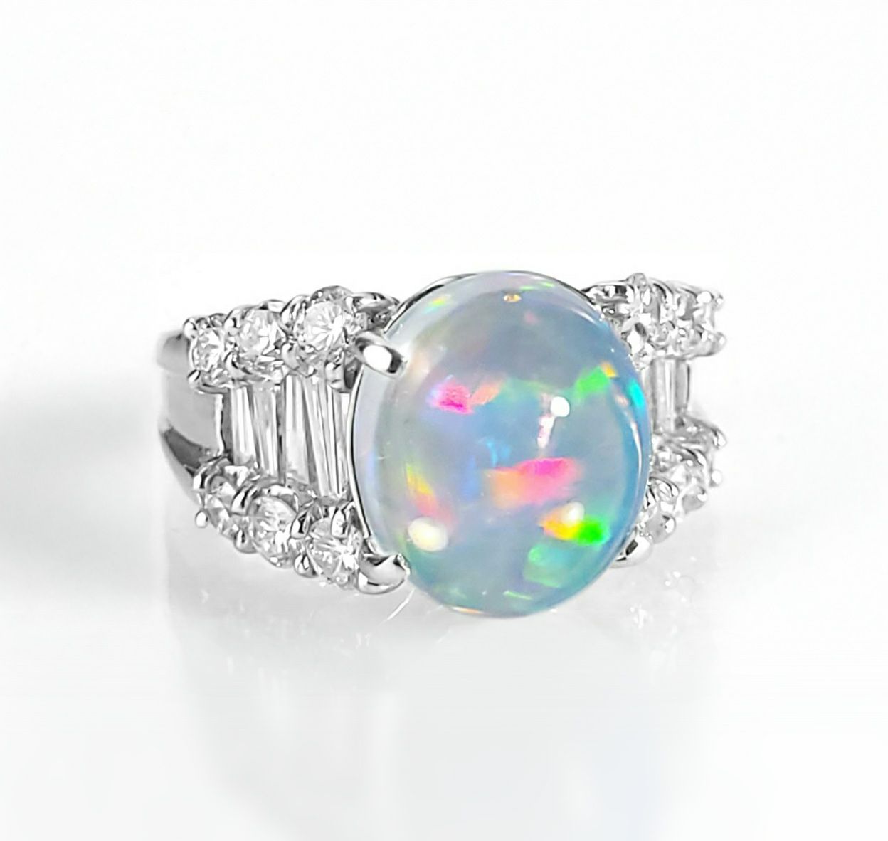 メキシコ産ウォーターオパール4.55ctプラチナリングダイヤ1.47ct付