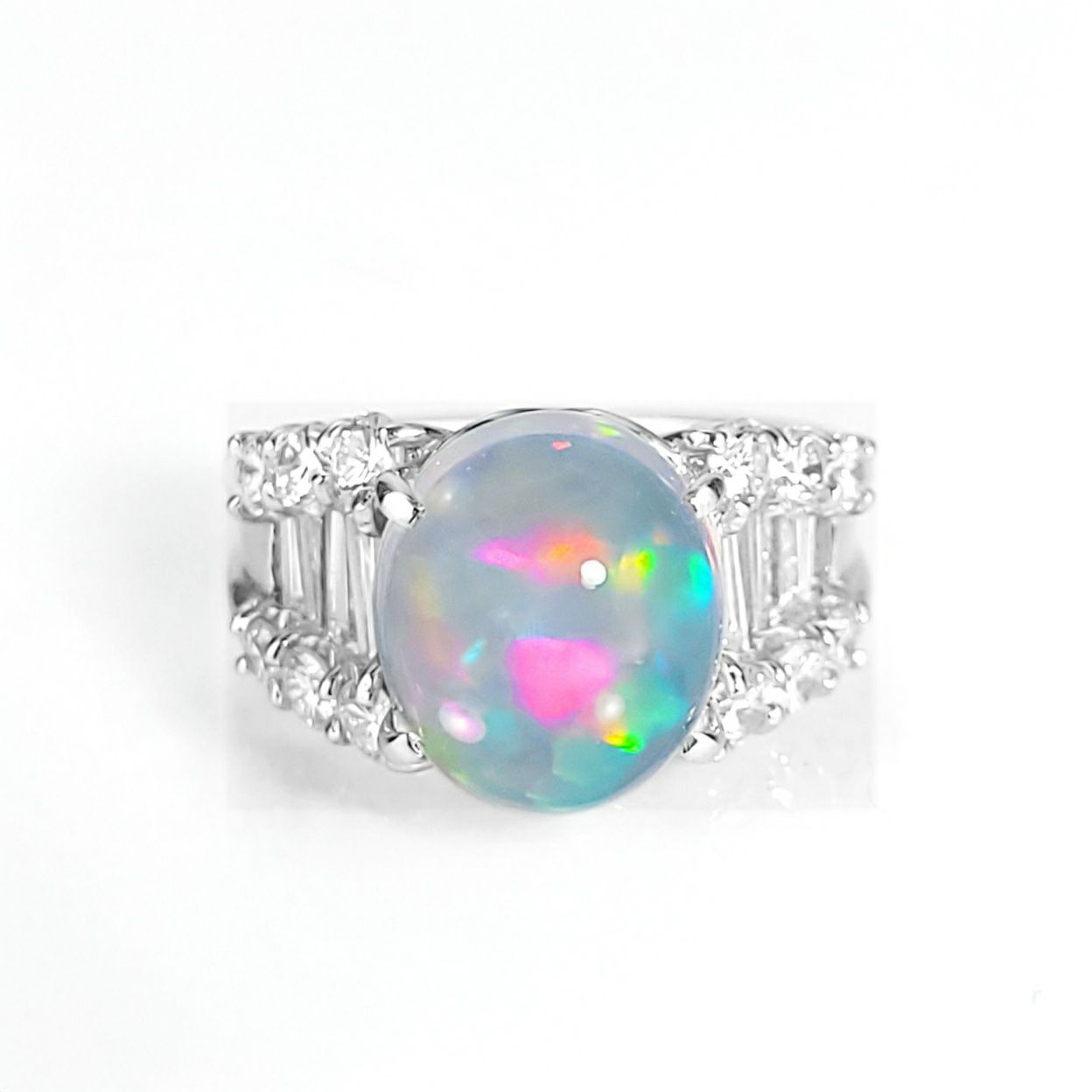 メキシコ産ウォーターオパール4.55ctプラチナリングダイヤ1.47ct付