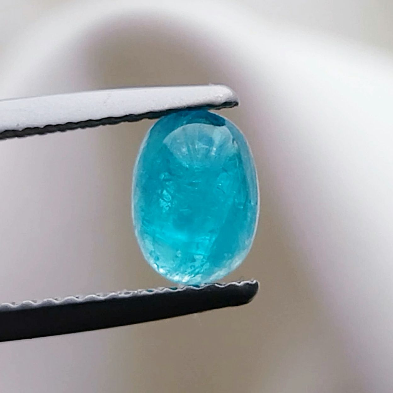 ブラジル産パライバトルマリン0.93ct0.84ct(中央宝石研究所宝石鑑別 