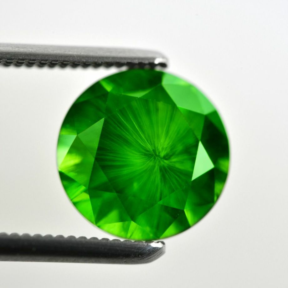 ロシア産デマントイドガーネット2.17ct(中央宝石研究所宝石鑑別書 GIA宝石鑑別書付)