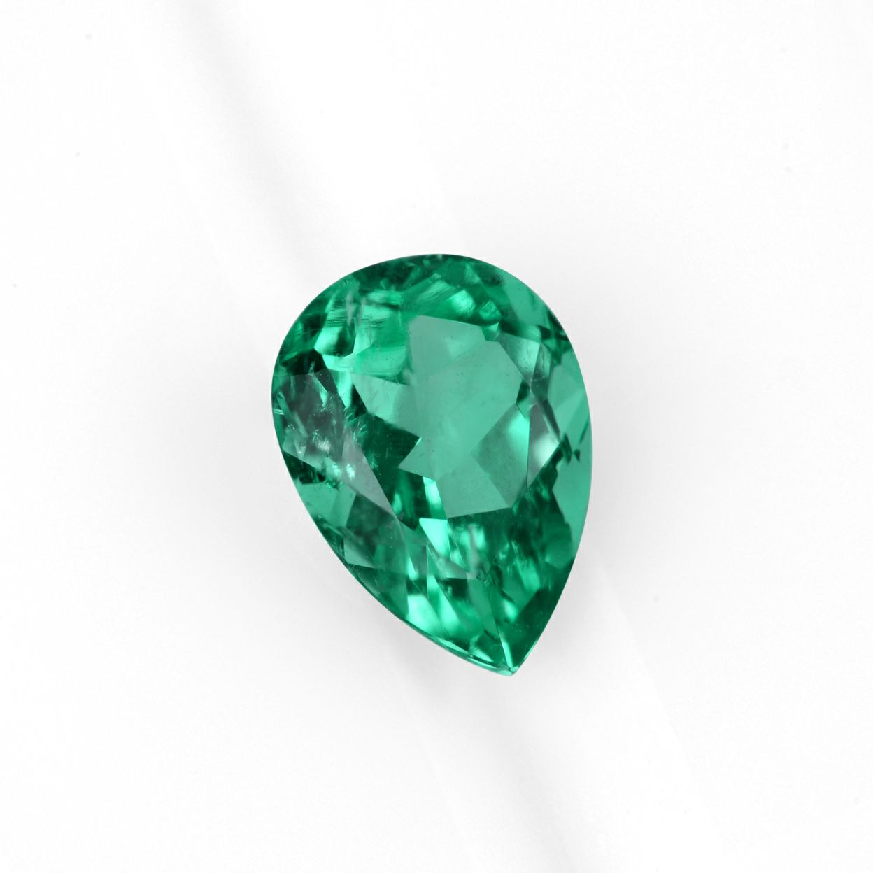 コロンビア産無処理エメラルド(ノンオイル)0.49ct(GIA宝石鑑別書付