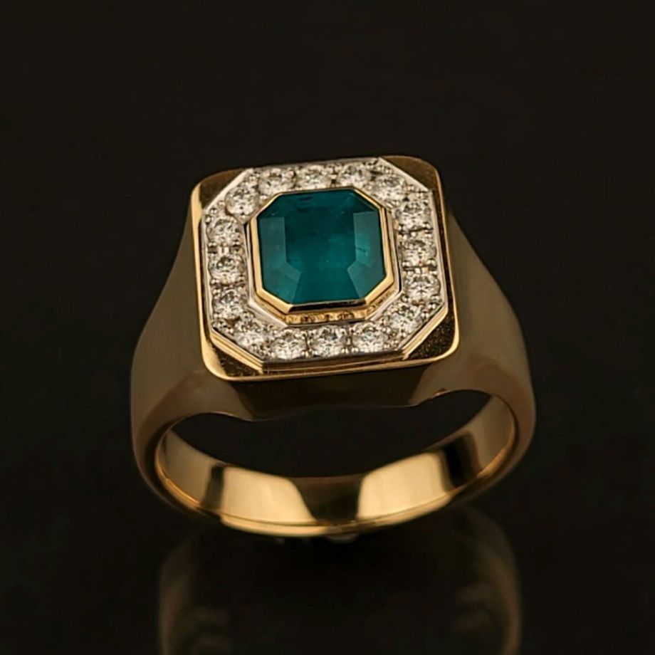 コロンビア産エメラルド1.87ctK18ゴールドリングダイヤ0.43ct付(GIA宝石鑑別書付)【F1】