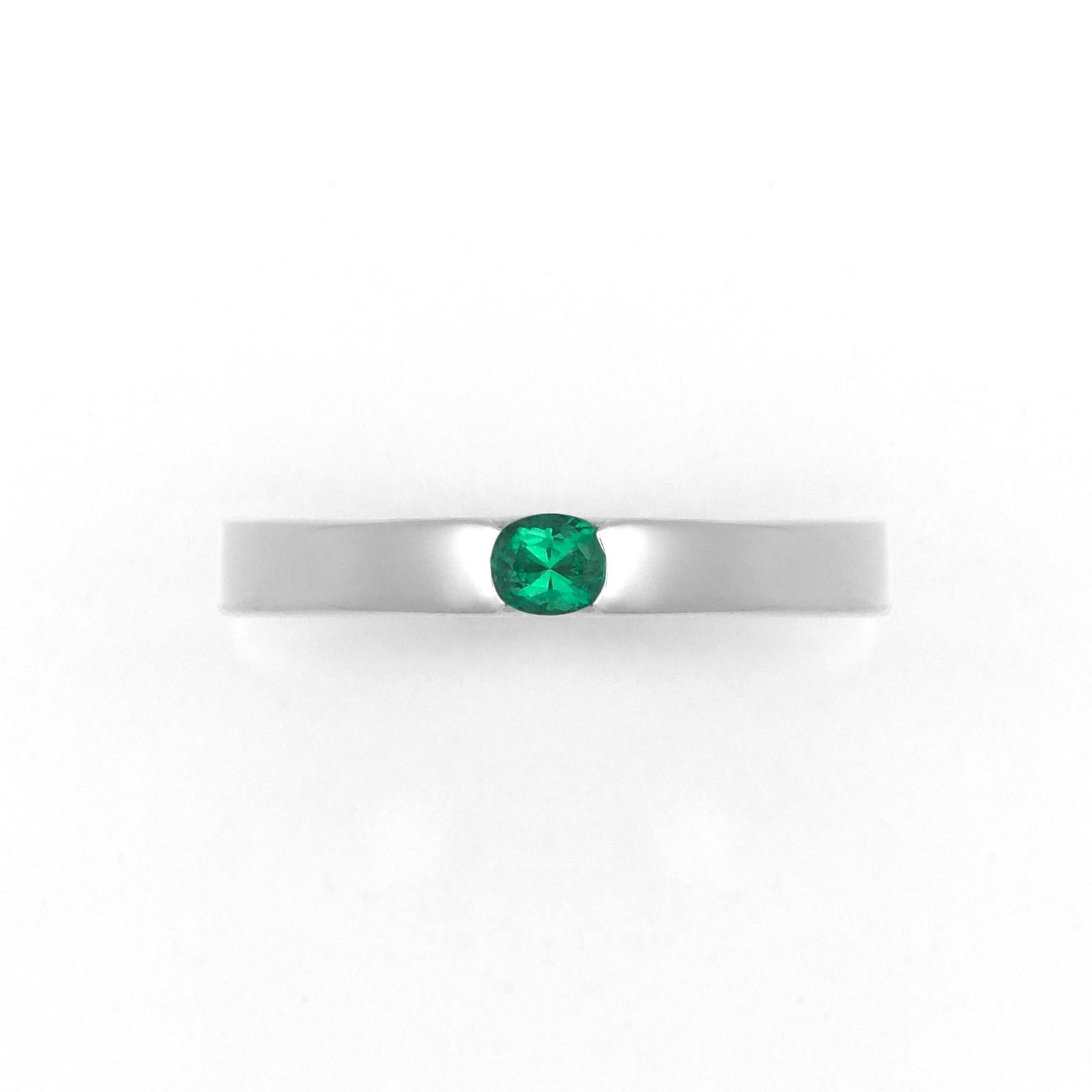 コロンビア産無処理エメラルド(ノンオイル)0.14ctプラチナリング(GIA宝石鑑別書付)