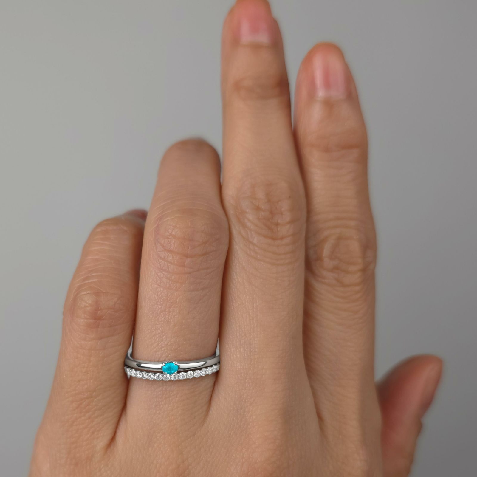 ブラジル産パライバトルマリン0.05ctプラチナリング0.20ct(中央宝石研究所宝石鑑別書付)