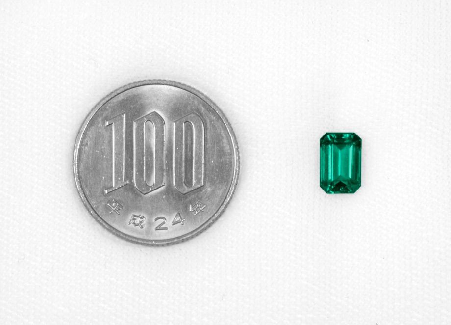 コロンビア産無処理エメラルド(ノンオイル)1.51ct(GUBELIN宝石鑑別書付)
