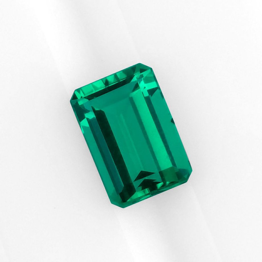 コロンビア産無処理エメラルド(ノンオイル)0.49ct(GUBELIN宝石鑑別書付)
