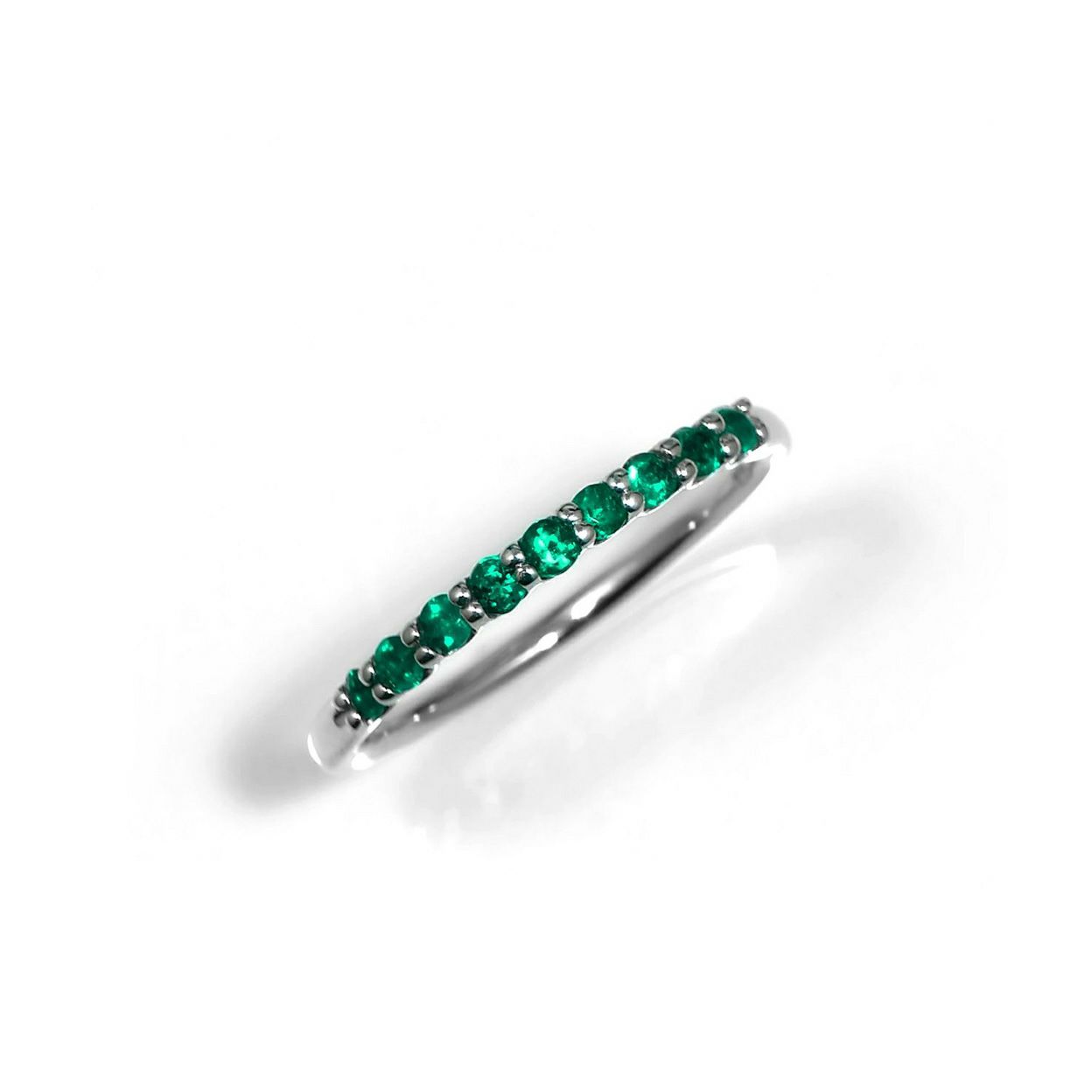 コロンビア産エメラルドハーフエタニティプラチナリング