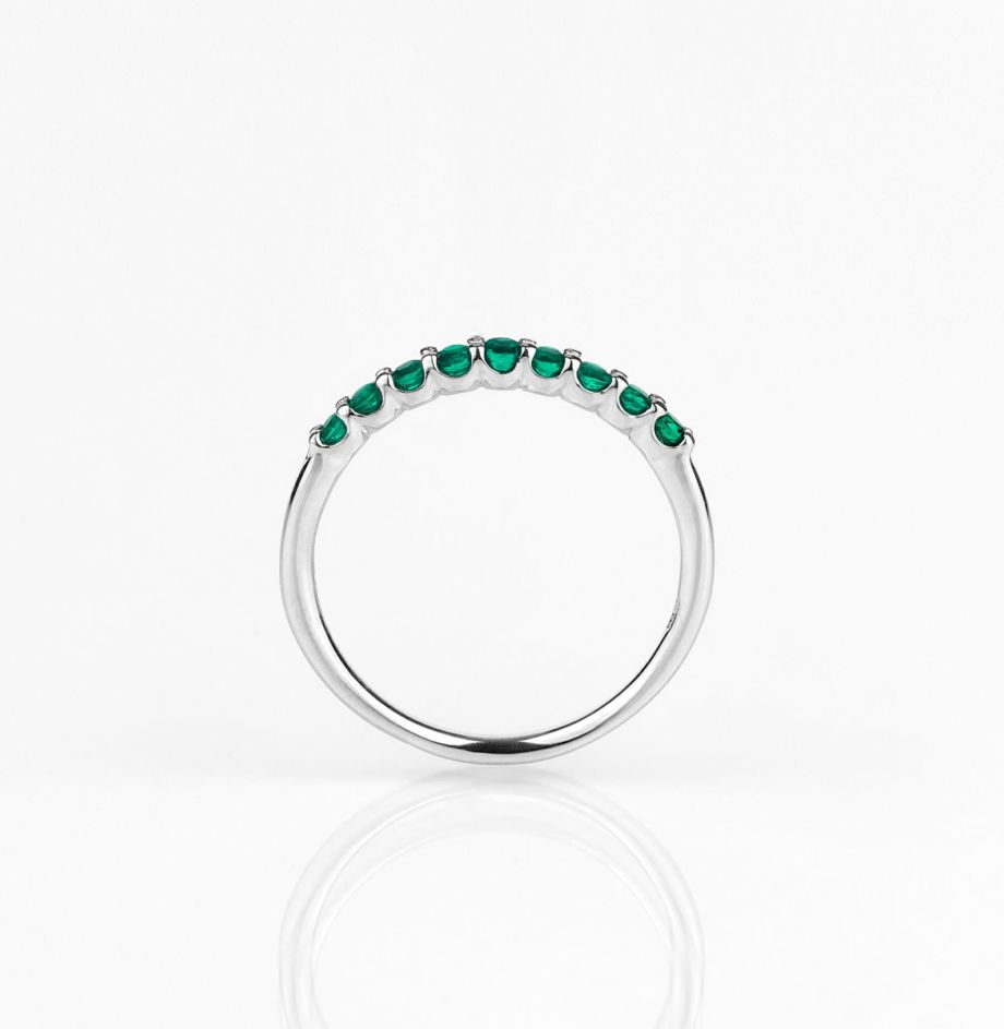 コロンビア産エメラルドハーフエタニティプラチナリング