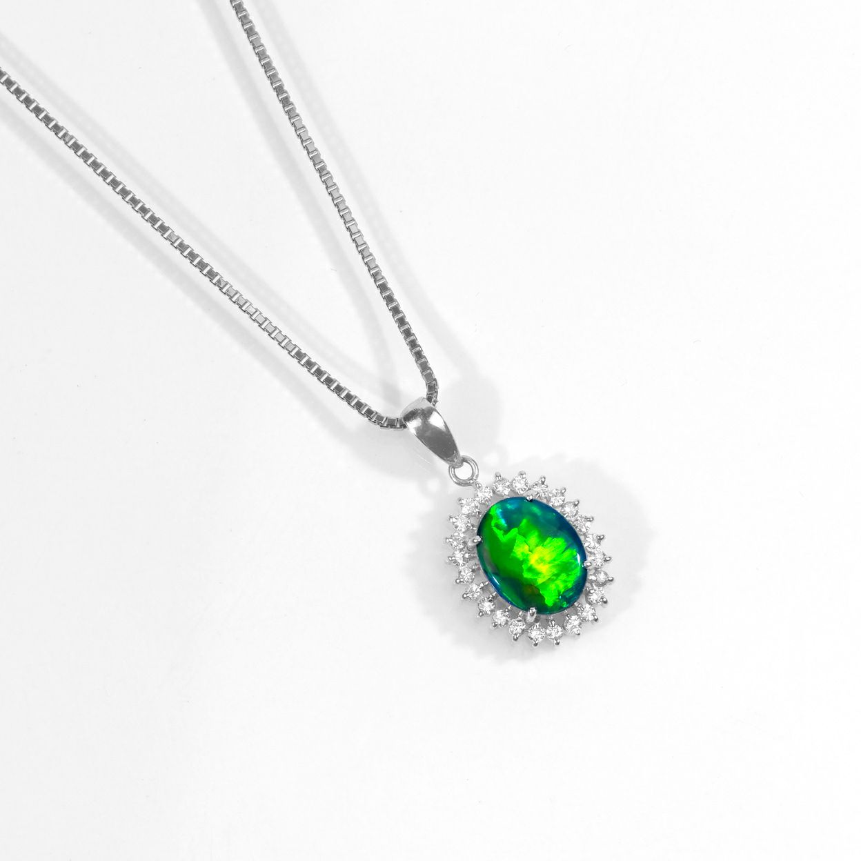 ブラックオパール1.16ctプラチナネックレスダイヤ0.24ct付(宝石鑑別書付)