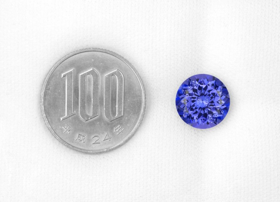 タンザナイト6.37ct(GIA宝石鑑別書付)