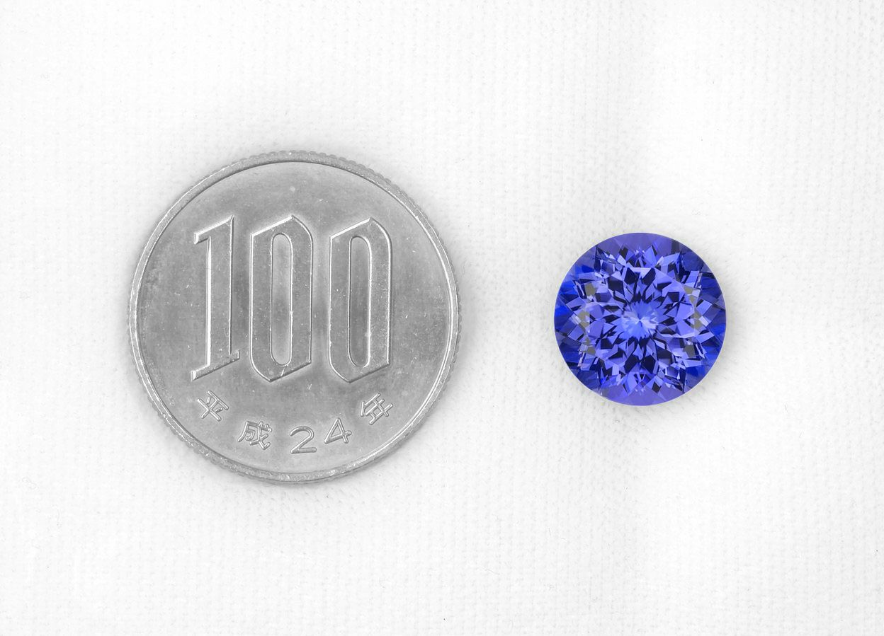 タンザナイト6.37ct(GIA宝石鑑別書付)