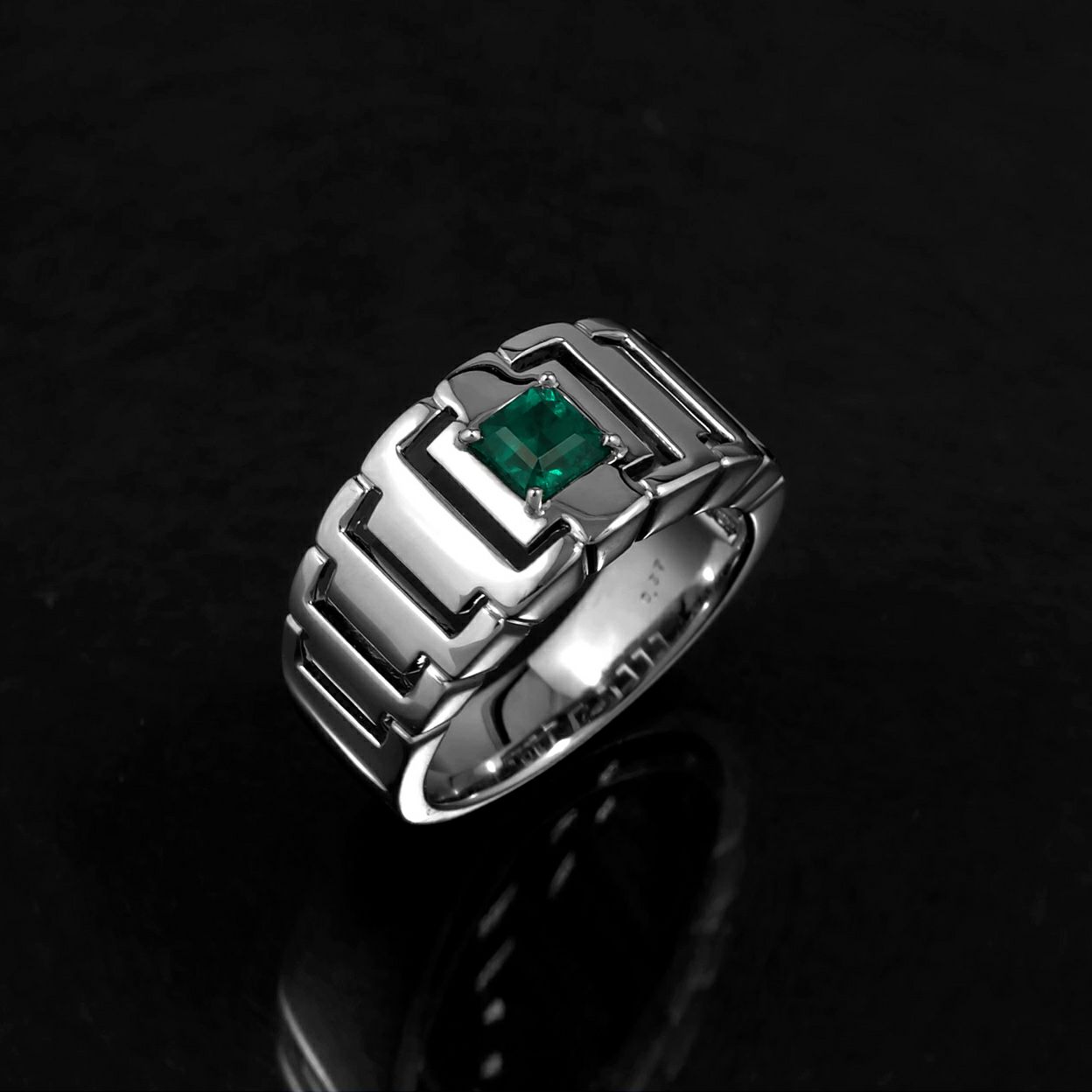 コロンビア産無処理エメラルド(ノンオイル)0.57ctプラチナリング(GIA宝石鑑別書付)