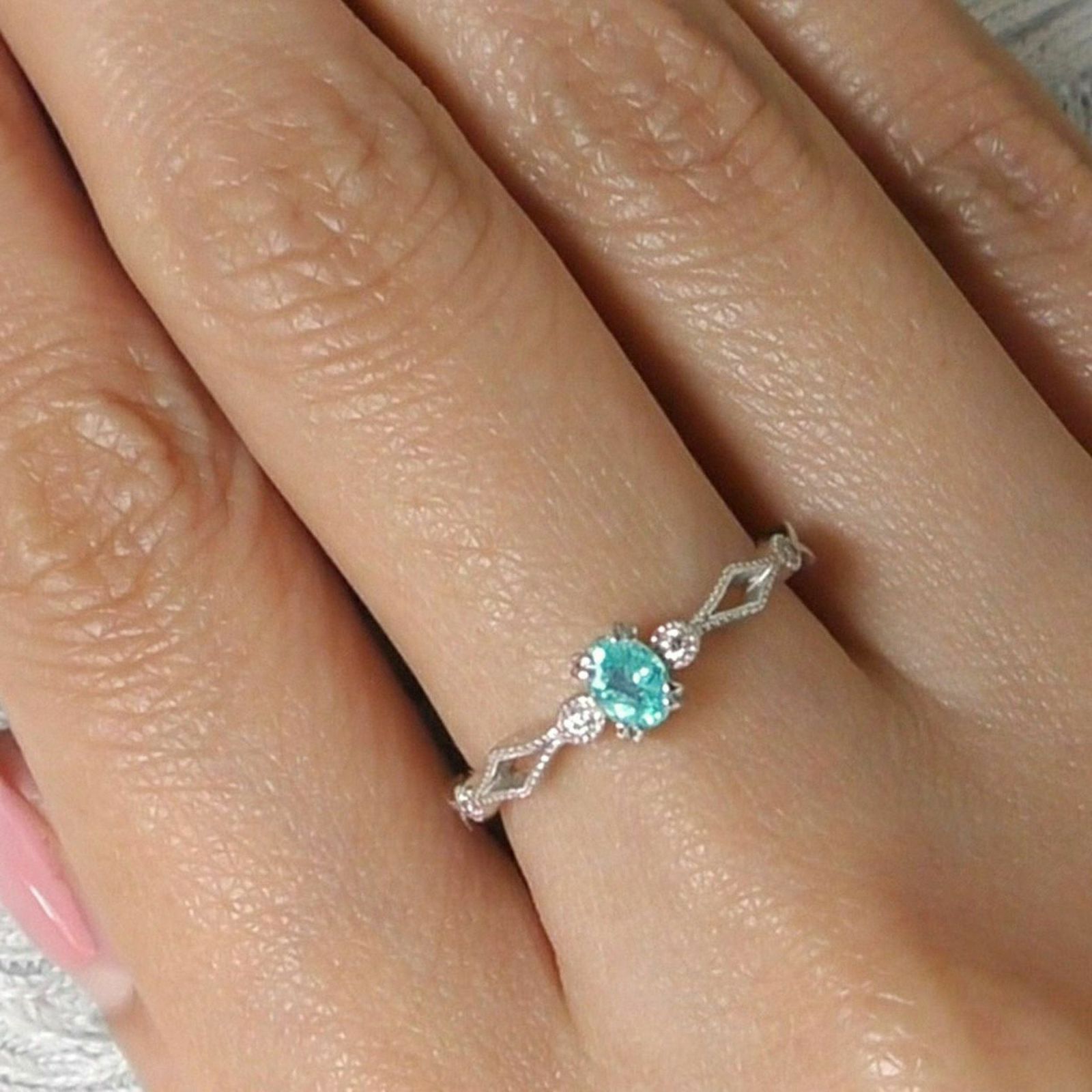 ブラジル産パライバトルマリン0.19ctK18ホワイトゴールドリングダイヤ0.04ct付